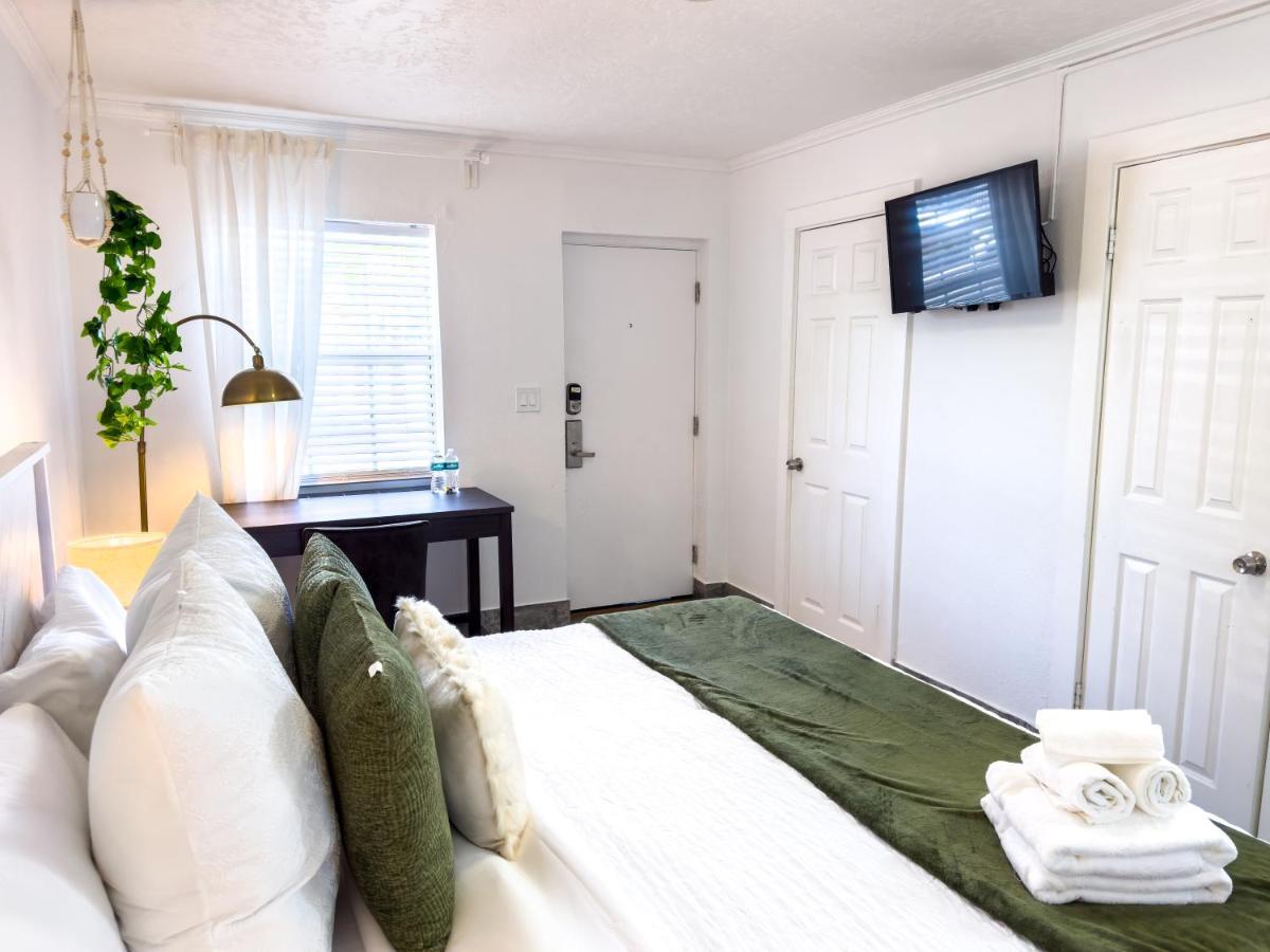 קלירווטר 1K Bed Studio Apt With Shared Pool 02 מראה חיצוני תמונה